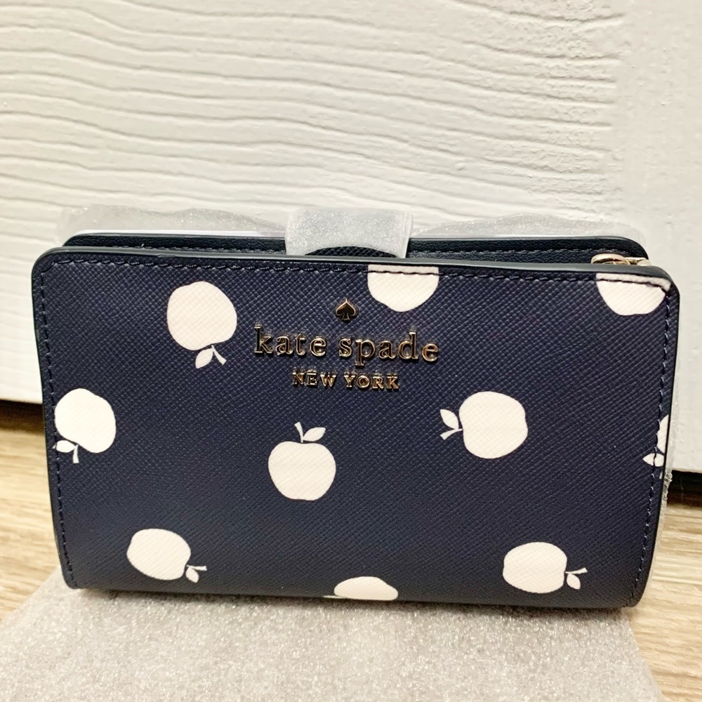 Kate Spade Orchard Toss Apple Staci Medium Wallet - NEW